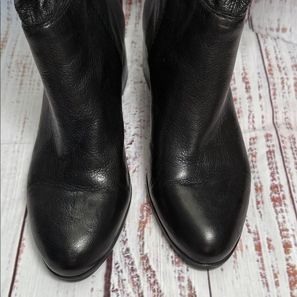 Nine West Black Leather Heeled Boots 8.5 NWT - Picture 5 of 16